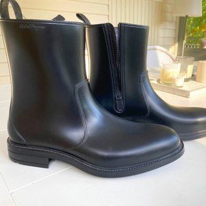 Men's Salvatore Ferragamo Dress Rain Boots, Size 9, Black